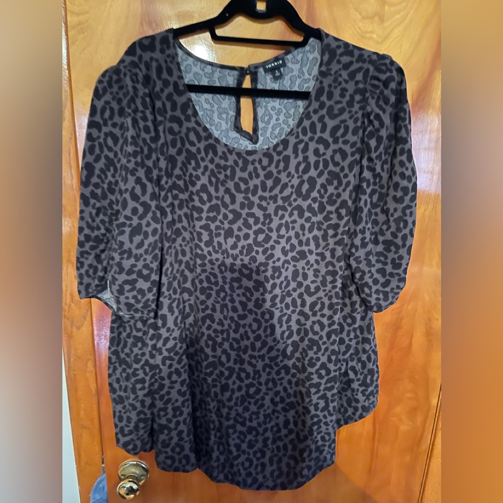 Leopard blouse